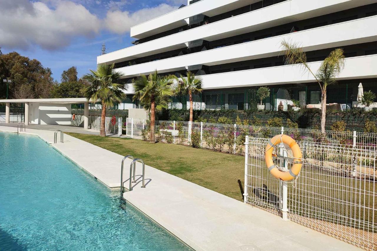 Wellingtonia Apartment Estepona Ngoại thất bức ảnh