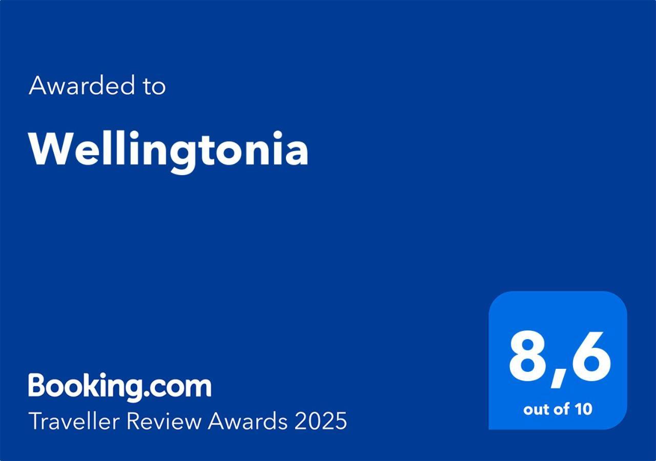 Wellingtonia Apartment Estepona Ngoại thất bức ảnh